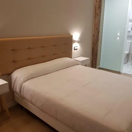 Art Guest house 3*